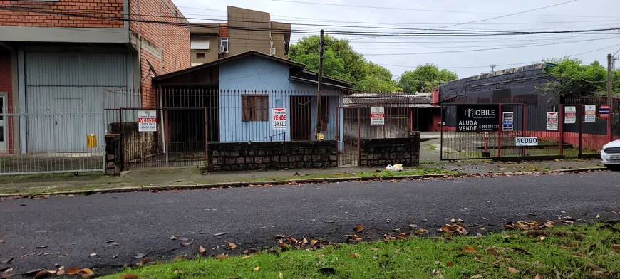 Foto 1 de Lote/Terreno à venda, 300m² em Santa Maria Goretti, Porto Alegre