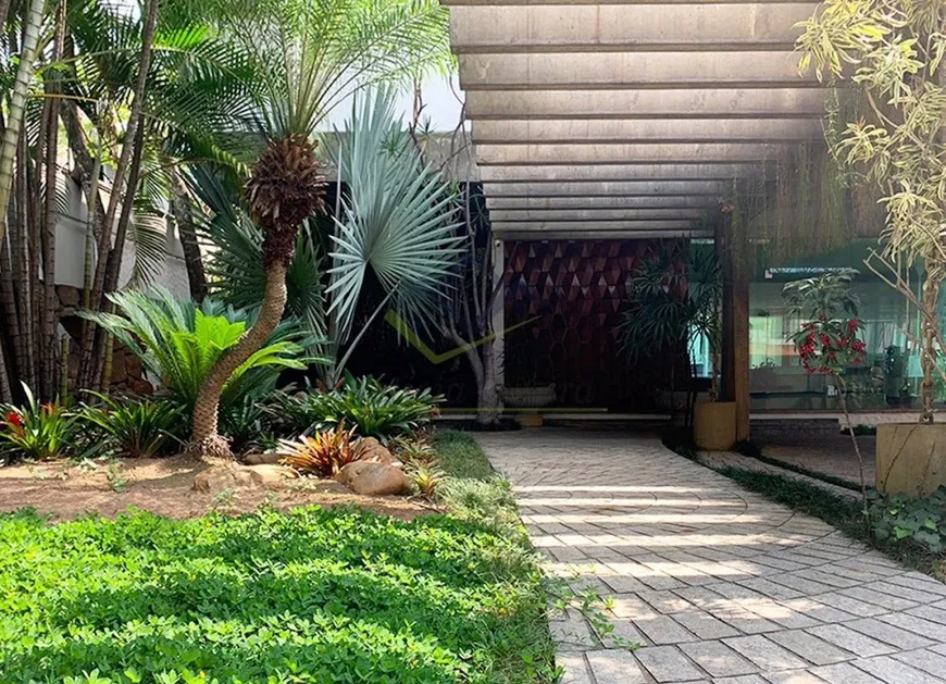 Foto 1 de Casa com 4 Quartos à venda, 686m² em Jardim Das Bandeiras, São Paulo