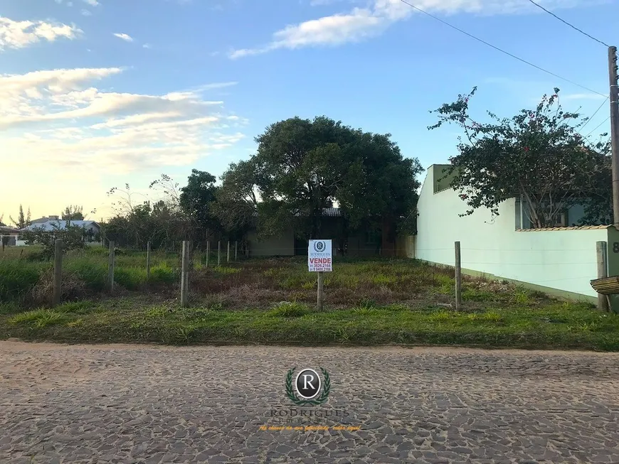 Foto 1 de Lote/Terreno à venda, 360m² em Praia Paraiso, Torres