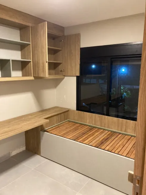 Foto 1 de Casa de Condomínio com 4 Quartos à venda, 210m² em Jardim Ampliação, São Paulo