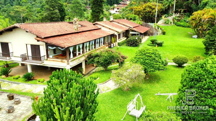 Foto 1 de Casa com 15 Quartos à venda, 1500m² em Cascata dos Amores, Teresópolis