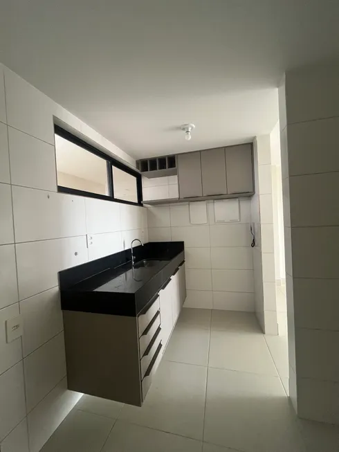 Foto 1 de Apartamento com 3 Quartos para alugar, 77m² em Tambauzinho, João Pessoa