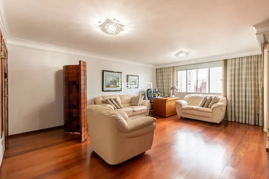 Foto 1 de Apartamento com 3 Quartos à venda, 191m² em Água Verde, Curitiba
