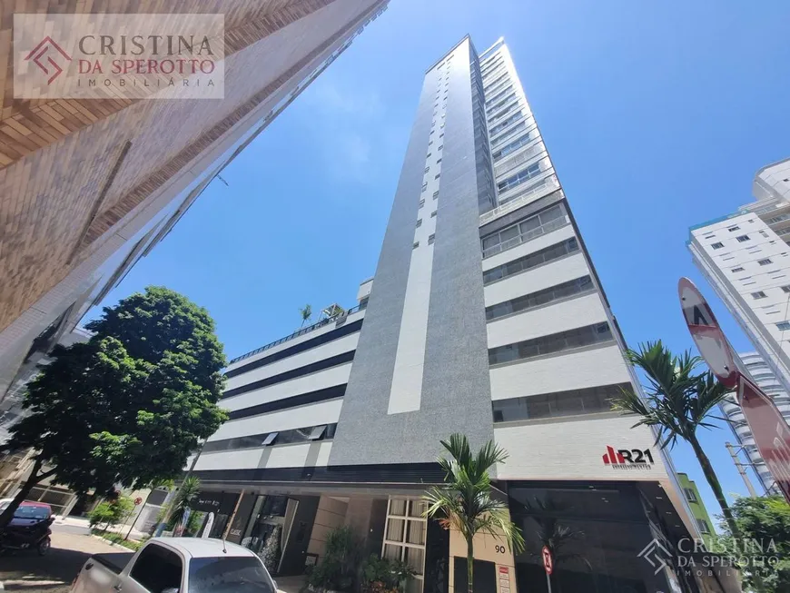 Foto 1 de Apartamento com 3 Quartos à venda, 386m² em Centro, Balneário Camboriú