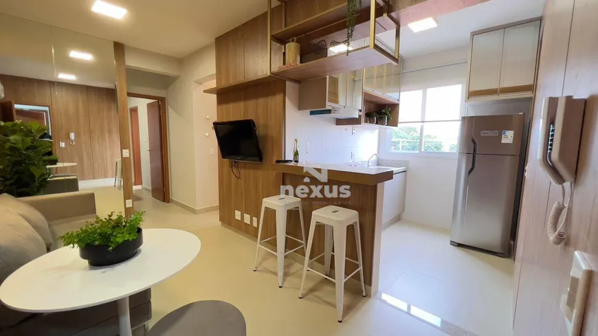 Foto 1 de Apartamento com 2 Quartos à venda, 48m² em Santa Mônica, Uberlândia