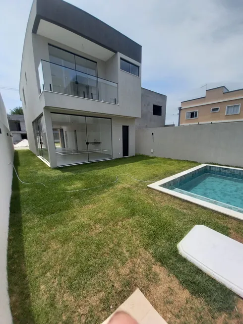 Foto 1 de Casa com 4 Quartos à venda, 167m² em Catu de Abrantes Abrantes, Camaçari