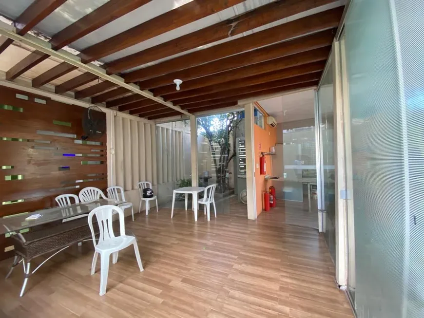 Foto 1 de Casa com 2 Quartos à venda, 320m² em Popular, Cuiabá