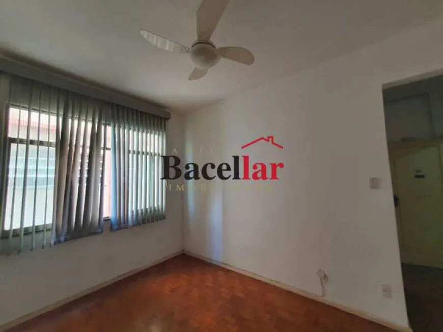 Foto 1 de Apartamento com 1 Quarto à venda, 40m² em Praça da Bandeira, Rio de Janeiro