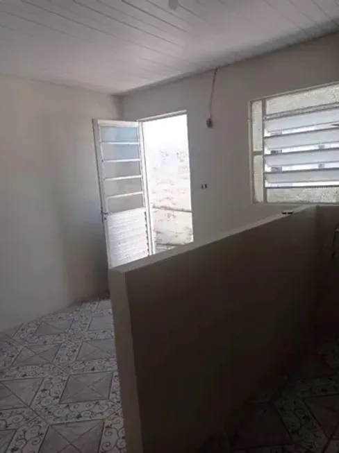 Foto 1 de Casa com 1 Quarto à venda, 70m² em Barbalho, Salvador