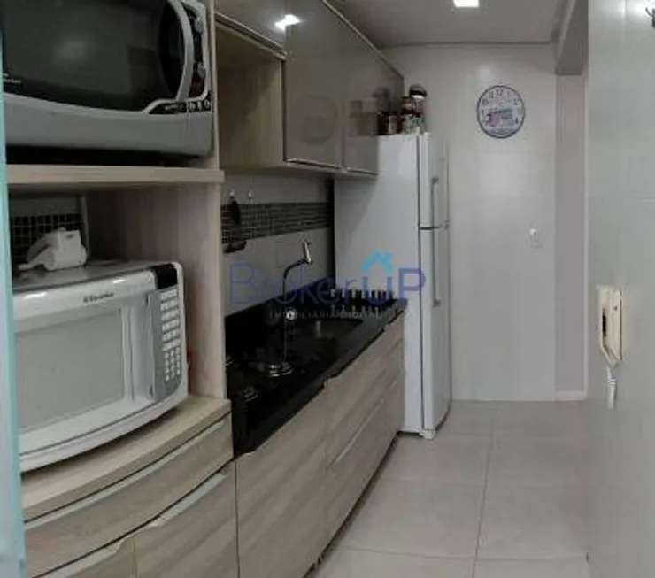 Foto 1 de Apartamento com 2 Quartos à venda, 42m² em Sarandi, Porto Alegre