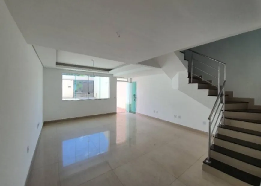 Foto 1 de Casa com 3 Quartos à venda, 123m² em Santa Amélia, Belo Horizonte