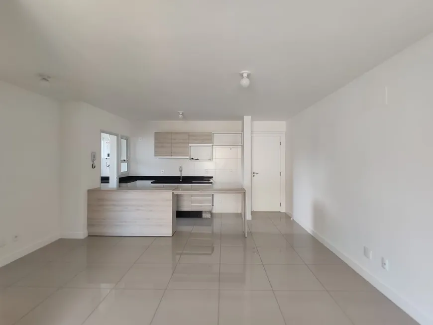 Foto 1 de Apartamento com 2 Quartos à venda, 88m² em Pantanal, Florianópolis