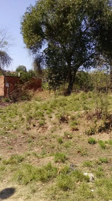 Foto 1 de Lote/Terreno à venda, 698m² em Santa Izabel, São Gonçalo