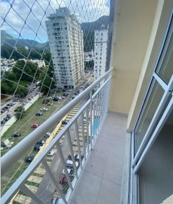 Foto 1 de Apartamento com 2 Quartos à venda, 65m² em Curicica, Rio de Janeiro