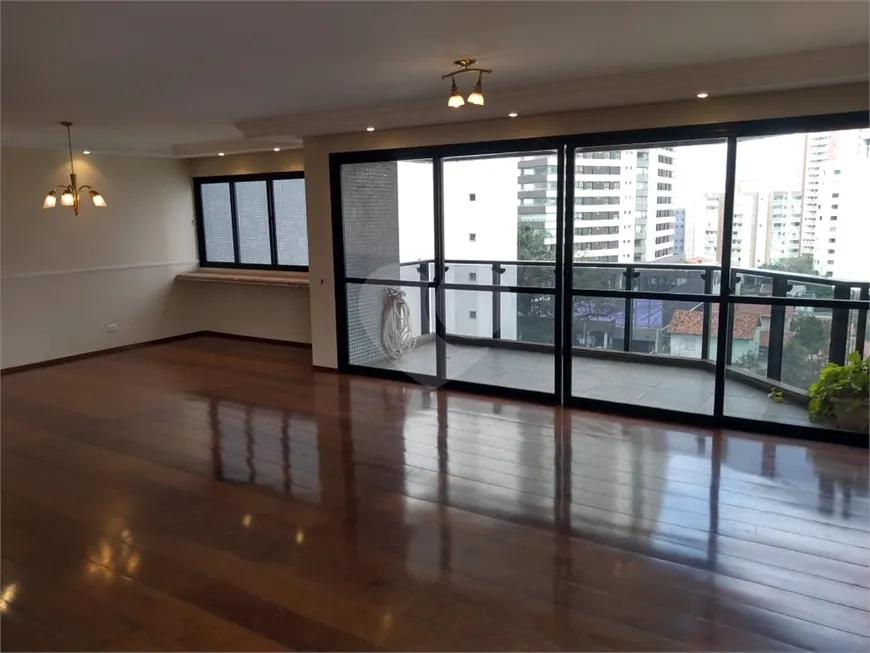 Foto 1 de Apartamento com 4 Quartos à venda, 230m² em Alto da Lapa, São Paulo