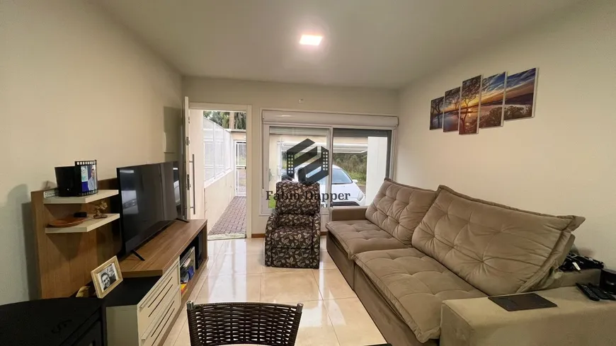 Foto 1 de Casa com 2 Quartos à venda, 55m² em Loteamento Moinho Velho, Dois Irmãos