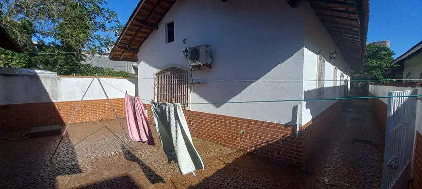 Foto 1 de Lote/Terreno à venda, 171m² em Vila Tupi, Praia Grande