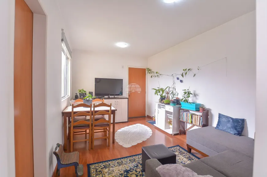 Foto 1 de Apartamento com 3 Quartos à venda, 52m² em Santa Cândida, Curitiba