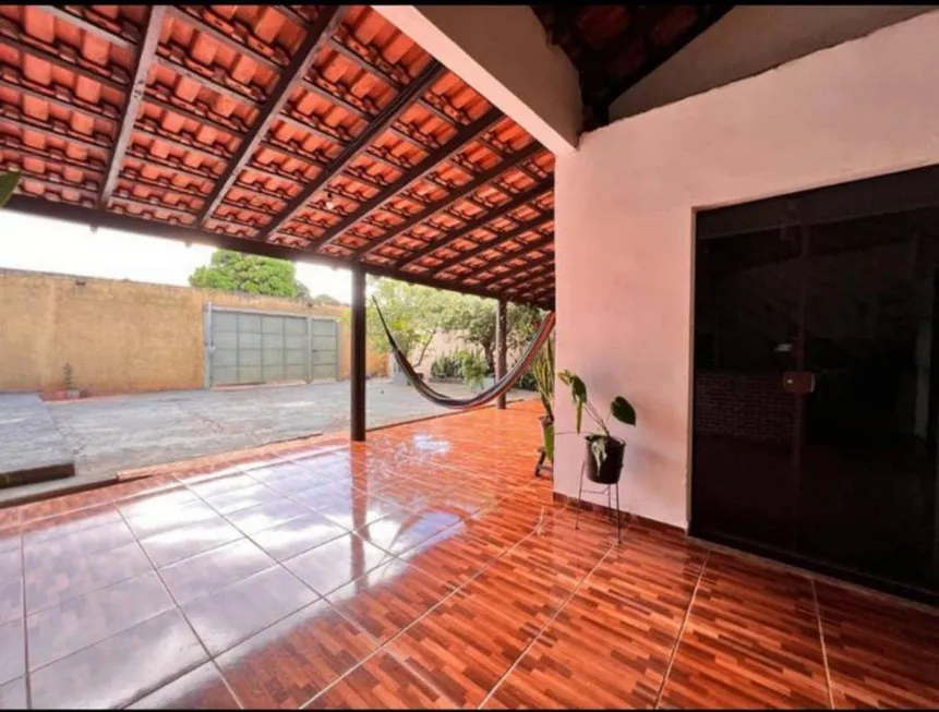 Foto 1 de Casa com 3 Quartos à venda, 100m² em Stiep, Salvador