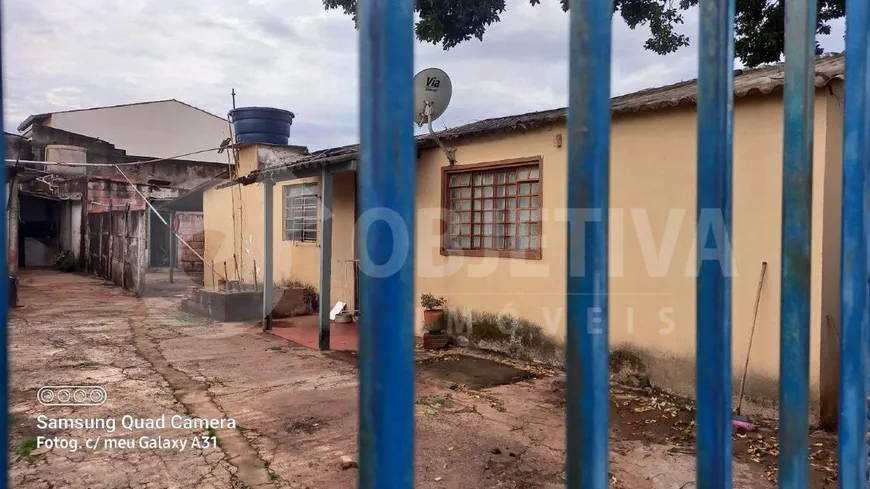 Foto 1 de Lote/Terreno com 1 Quarto à venda, 100m² em Marta Helena, Uberlândia