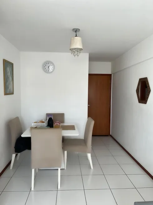 Foto 1 de Apartamento com 2 Quartos à venda, 53m² em Ponta Verde, Maceió