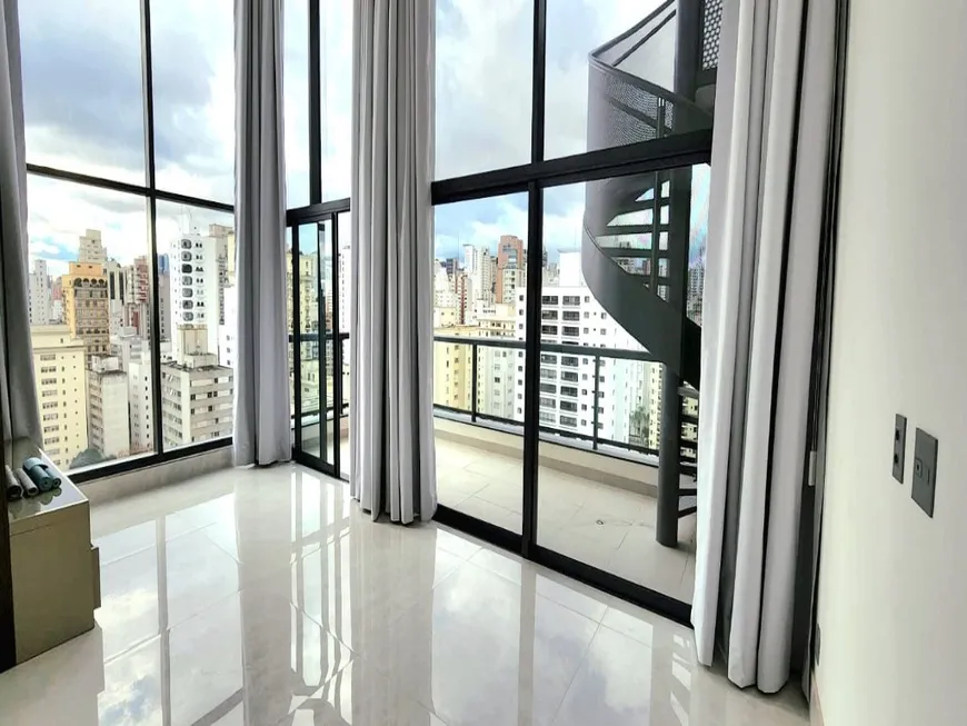 Foto 1 de Apartamento com 3 Quartos à venda, 127m² em Paraíso, São Paulo
