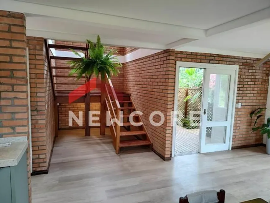 Foto 1 de Casa com 4 Quartos à venda, 175m² em Ibiraquera, Imbituba