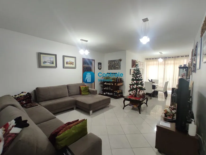 Foto 1 de Apartamento com 3 Quartos à venda, 138m² em Kobrasol, São José
