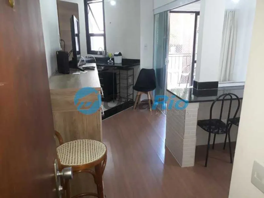 Foto 1 de Flat com 2 Quartos à venda, 72m² em Copacabana, Rio de Janeiro