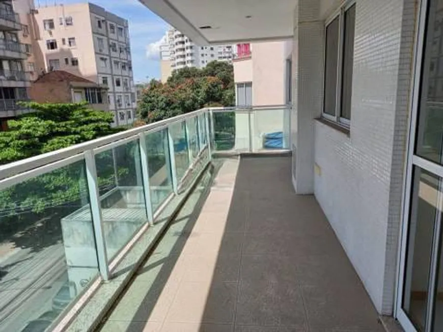Foto 1 de Apartamento com 4 Quartos à venda, 107m² em Botafogo, Rio de Janeiro