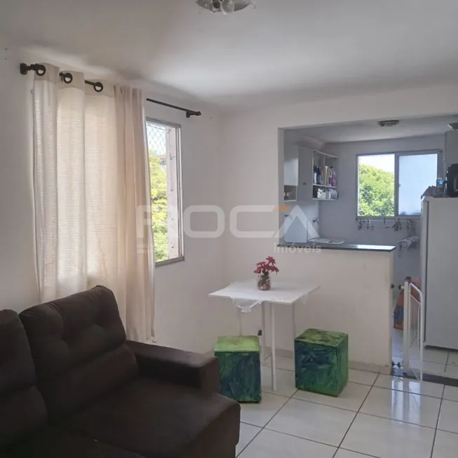 Foto 1 de Apartamento com 2 Quartos à venda, 48m² em Vila Irene, São Carlos