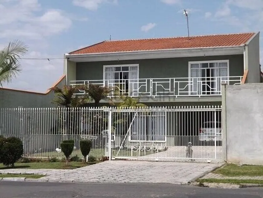 Foto 1 de Sobrado com 6 Quartos à venda, 349m² em Cajuru, Curitiba