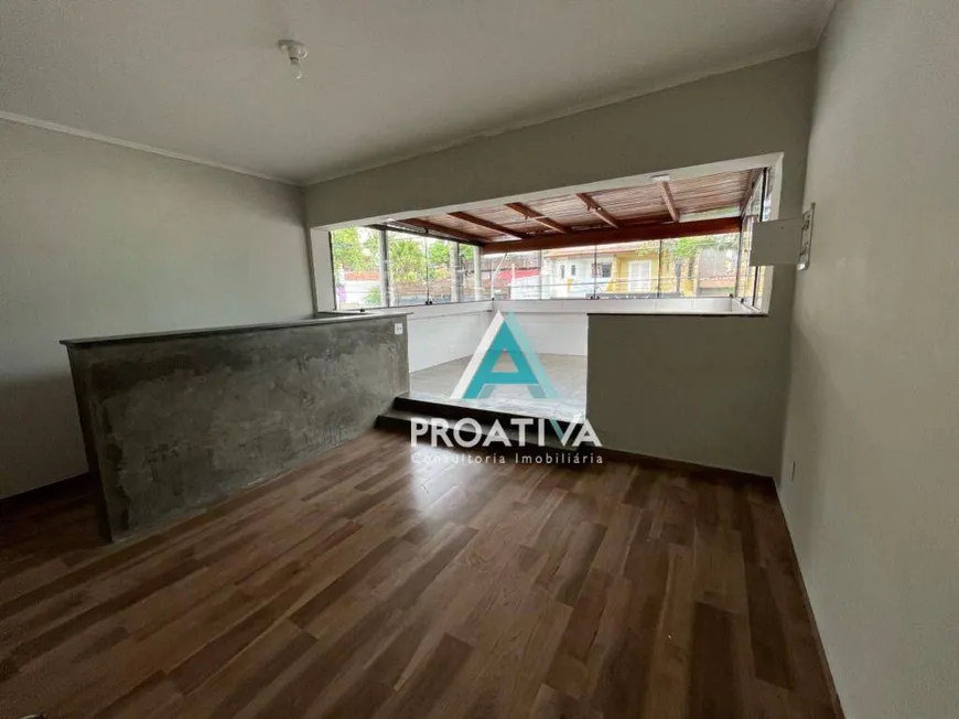 Foto 1 de Sobrado com 3 Quartos para alugar, 165m² em Jardim, Santo André