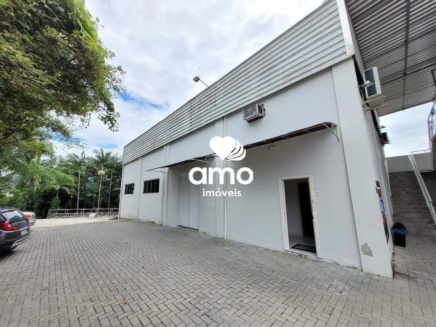 Foto 1 de Galpão/Depósito/Armazém para alugar, 220m² em Santa Terezinha, Brusque