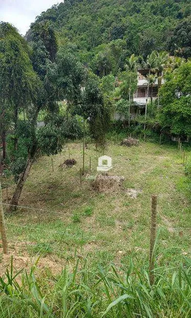 Foto 1 de Lote/Terreno à venda, 228m² em Cafubá, Niterói