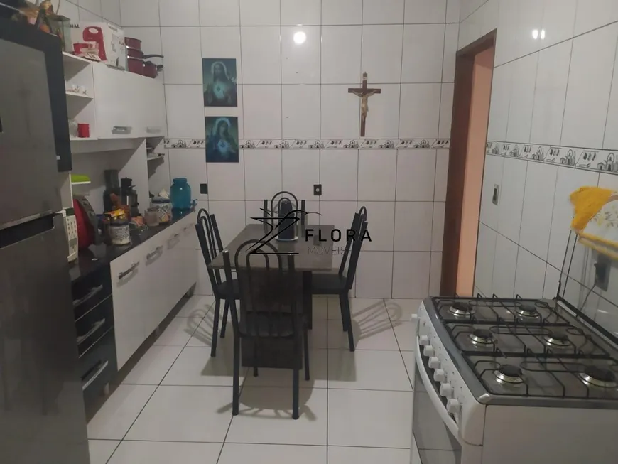 Foto 1 de Casa com 2 Quartos à venda, 80m² em Jardim Nova Europa, Hortolândia