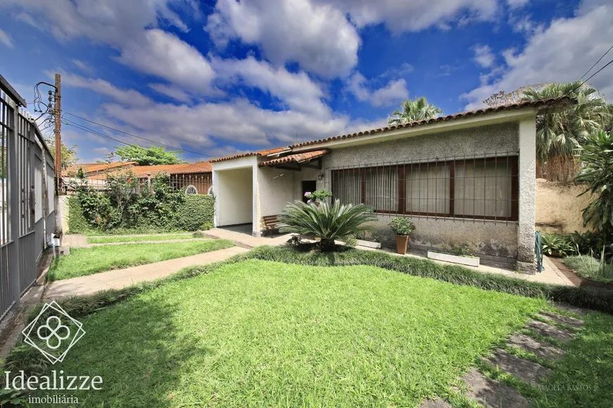 Foto 1 de Casa com 4 Quartos à venda, 205m² em Laranjal, Volta Redonda