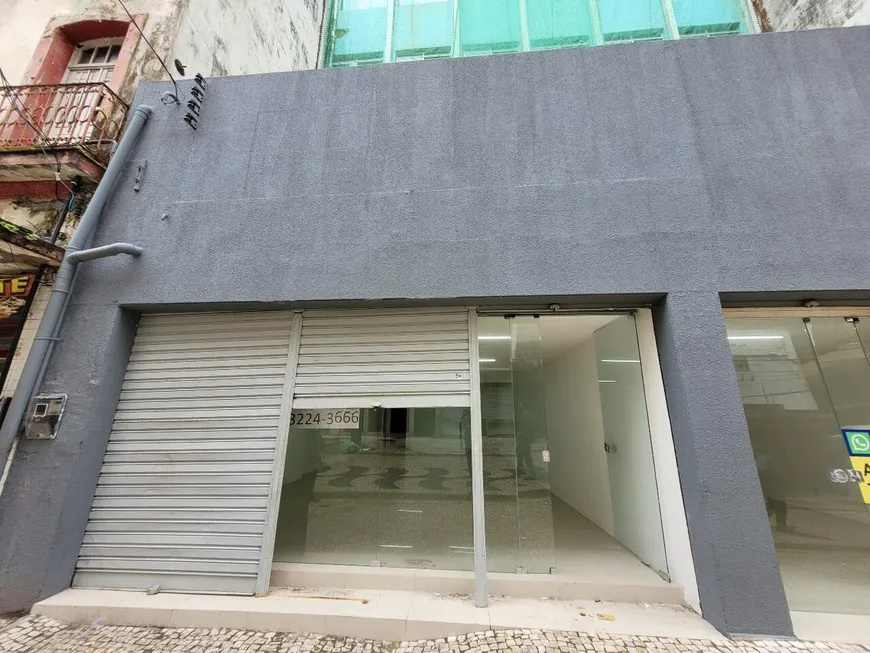 Foto 1 de Ponto Comercial para alugar, 54m² em Santo Antônio, Recife