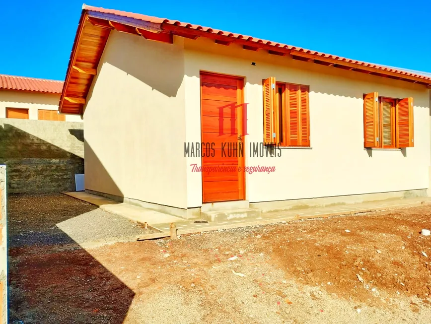 Foto 1 de Casa com 2 Quartos à venda, 65m² em Tarumã, Viamão