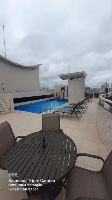 Foto 1 de Apartamento com 4 Quartos para alugar, 178m² em Gonzaga, Santos