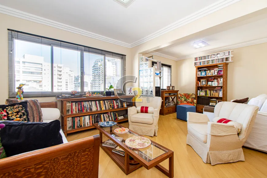 Foto 1 de Apartamento com 3 Quartos à venda, 110m² em Santa Cecília, São Paulo