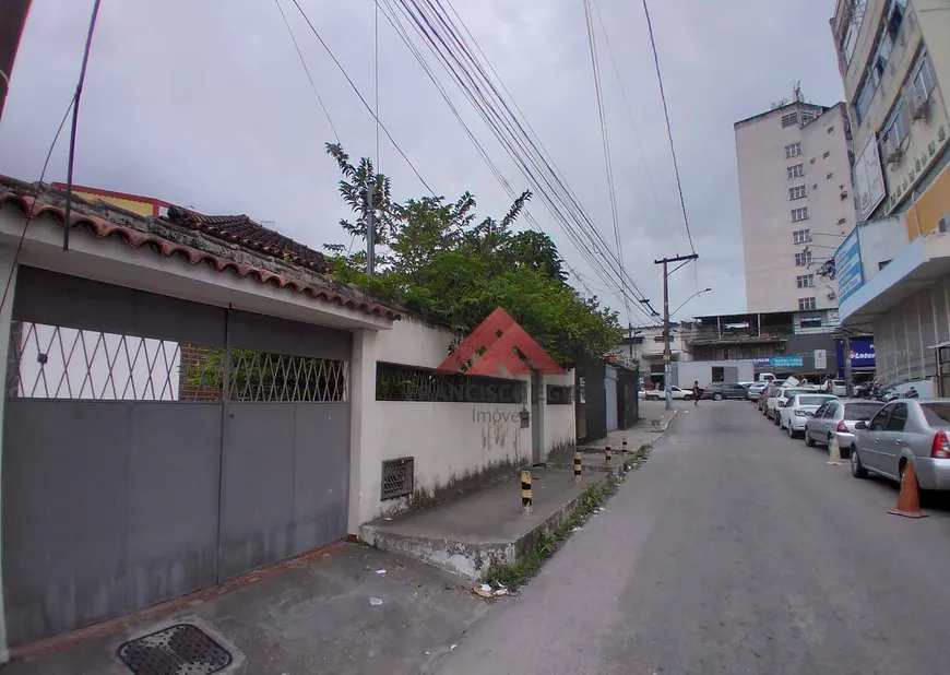 Foto 1 de Imóvel Comercial com 3 Quartos à venda, 122m² em Centro, São Gonçalo