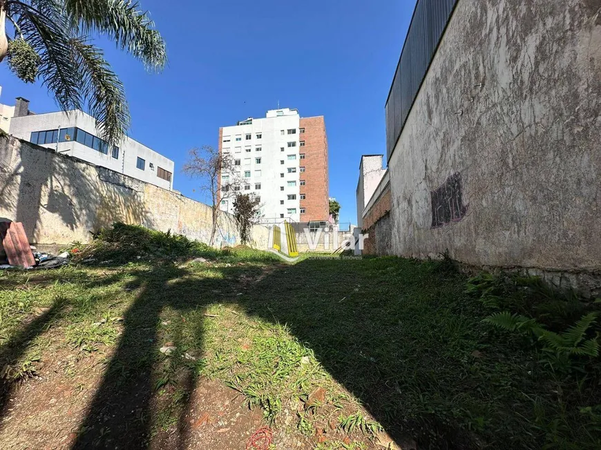 Foto 1 de Lote/Terreno à venda, 471m² em Água Verde, Curitiba