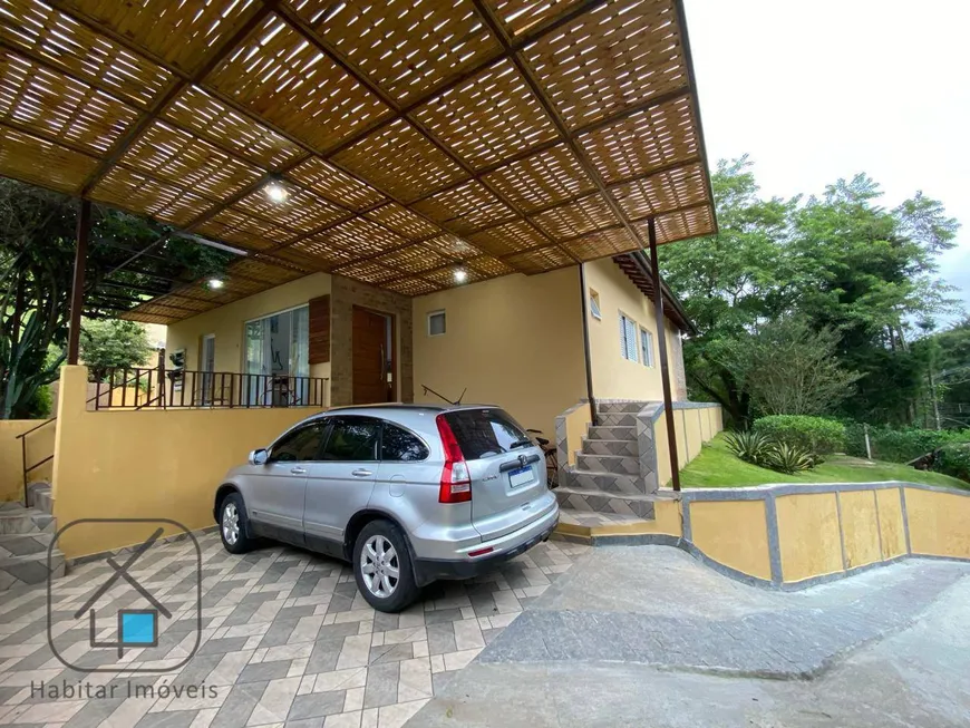 Foto 1 de Fazenda/Sítio com 4 Quartos à venda, 285m² em Paiao, Guararema