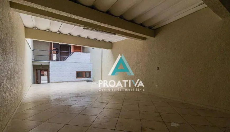 Foto 1 de Sobrado com 3 Quartos à venda, 227m² em Vila Curuçá, Santo André
