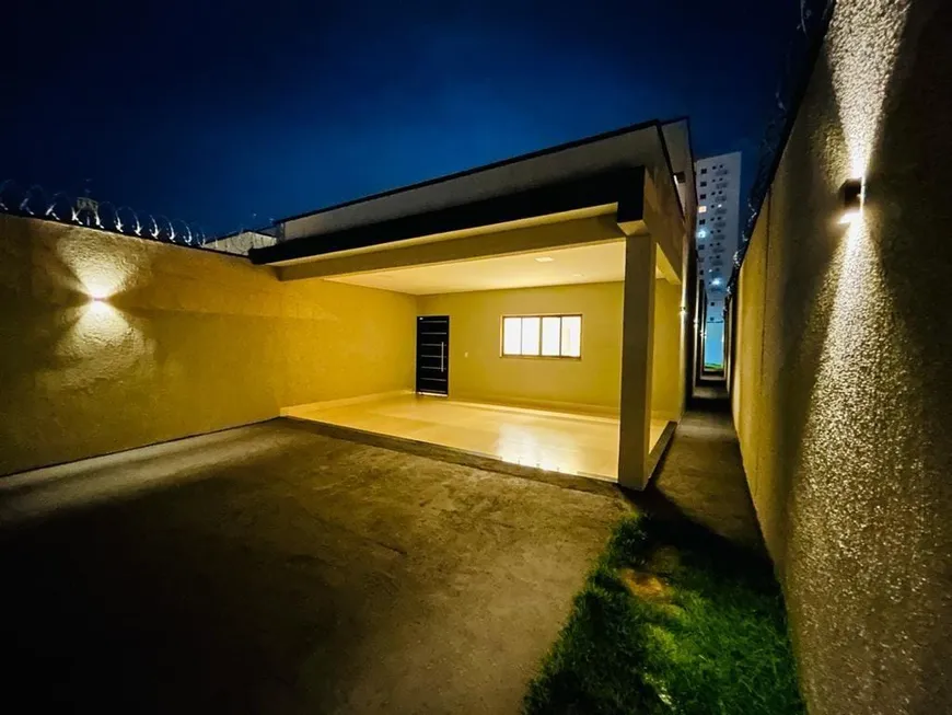 Foto 1 de Casa com 3 Quartos à venda, 163m² em Setor Sudoeste, Goiânia