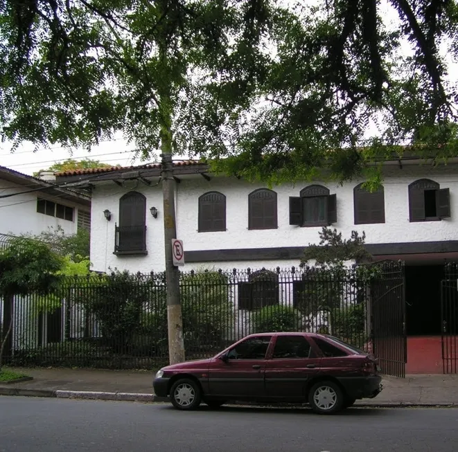 Foto 1 de Sobrado com 8 Quartos à venda, 550m² em Vila Madalena, São Paulo