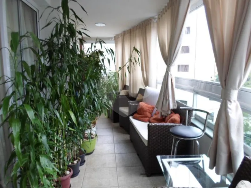 Foto 1 de Apartamento com 4 Quartos à venda, 230m² em Perdizes, São Paulo