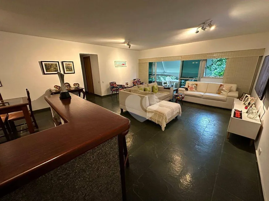 Foto 1 de Apartamento com 4 Quartos à venda, 153m² em Leblon, Rio de Janeiro