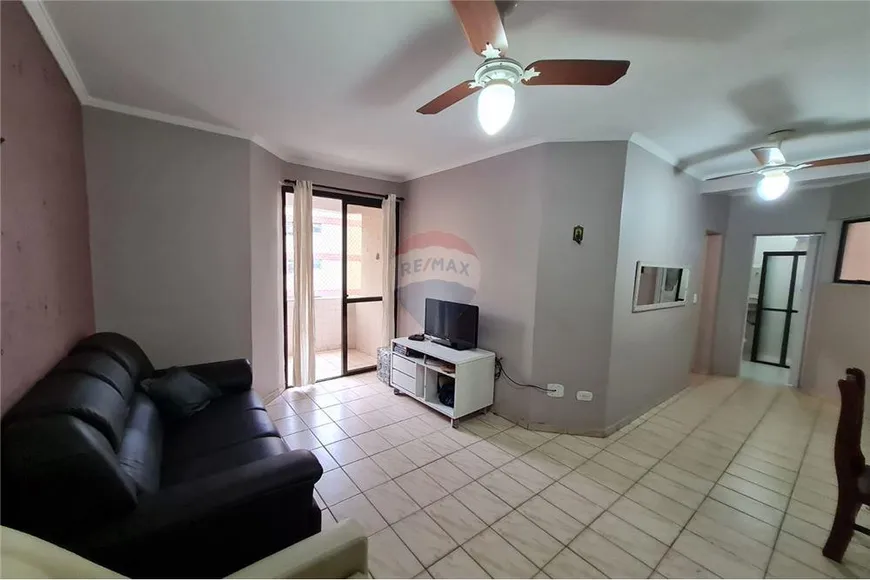 Foto 1 de Apartamento com 1 Quarto à venda, 55m² em Jardim Astúrias, Guarujá